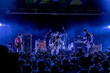 ナードマグネットのライブの様子。