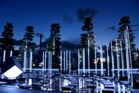 「ROOF TOP ORCHESTRA -音を奏でる庭園-」特別演出の様子。