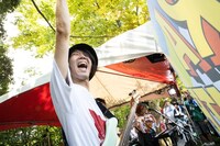 Transit My Youthのライブの様子。