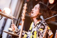 鈴鹿秋斗（Dr / 夜の本気ダンス）