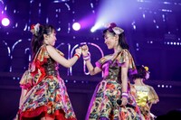 左から百田夏菜子、高城れに。