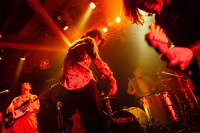 OLD JOE「-GARAGE 25th Anniversary- OLD JOE one man live "one more night stand"」の様子。（Photo by Satsuki Kato）