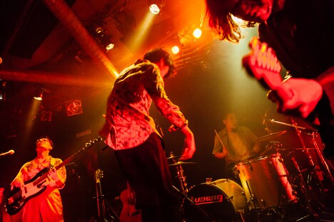 OLD JOE「-GARAGE 25th Anniversary- OLD JOE one man live "one more night stand"」の様子。（Photo by Satsuki Kato）