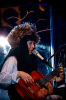 青葉市子（Photo by NAKANO Yukihide）