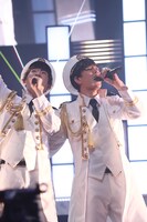 左から気まぐれプリンス、にーちゃん。（写真提供：株式会社DD）