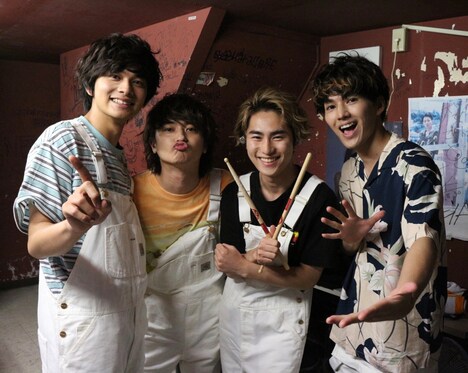 沖縄での初ライブを行ったDISH//。(c)フジテレビ