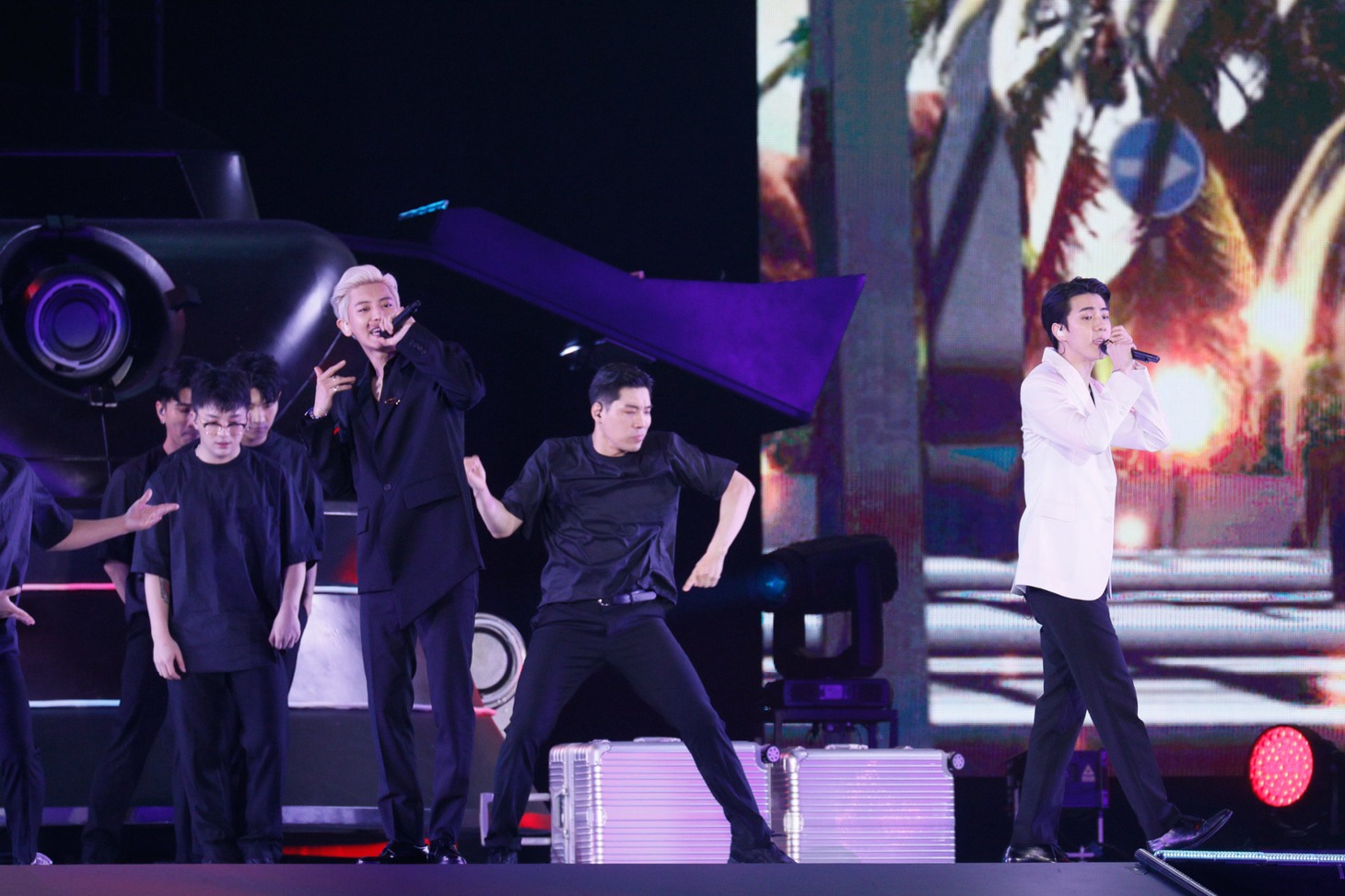EXO-SC（写真提供：エイベックス）