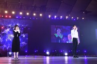 ウェンディ（Red Velvet）とドヨン（NCT 127）。（写真提供：エイベックス）