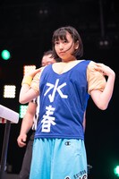 肉襦袢を着けてリングに上がる水春。