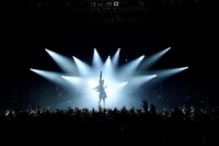 「luz 4th TOUR -FANATIC-」最終公演の様子。（撮影：小松陽祐［ODD JOB］）