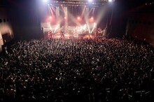 「luz 4th TOUR -FANATIC-」最終公演の様子。（撮影：小松陽祐［ODD JOB］）