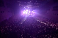 「luz 4th TOUR -FANATIC-」最終公演の様子。（撮影：小松陽祐［ODD JOB］）