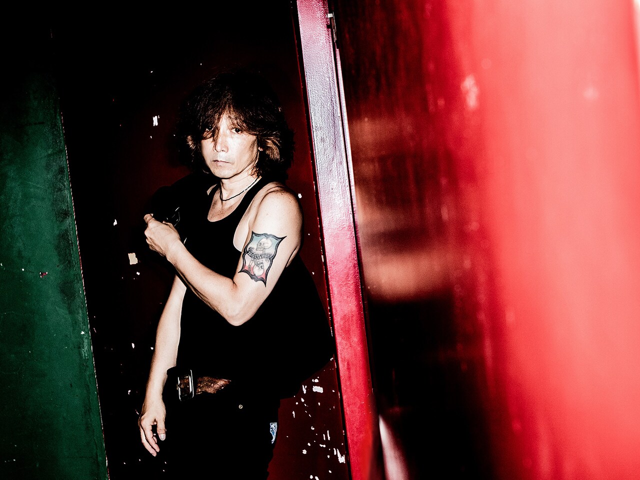 浅井健一の約5年ぶりソロアルバム詳細発表、初回盤に1時間以上のショートフィルム