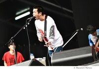 峯田和伸（銀杏BOYZ）（Photo by Masanori Naruse）