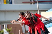 左からWAggのア・アンズピア、サアヤイト。