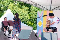 左から吉岡紘希、アイナ・ジ・エンド、松隈ケンタ。