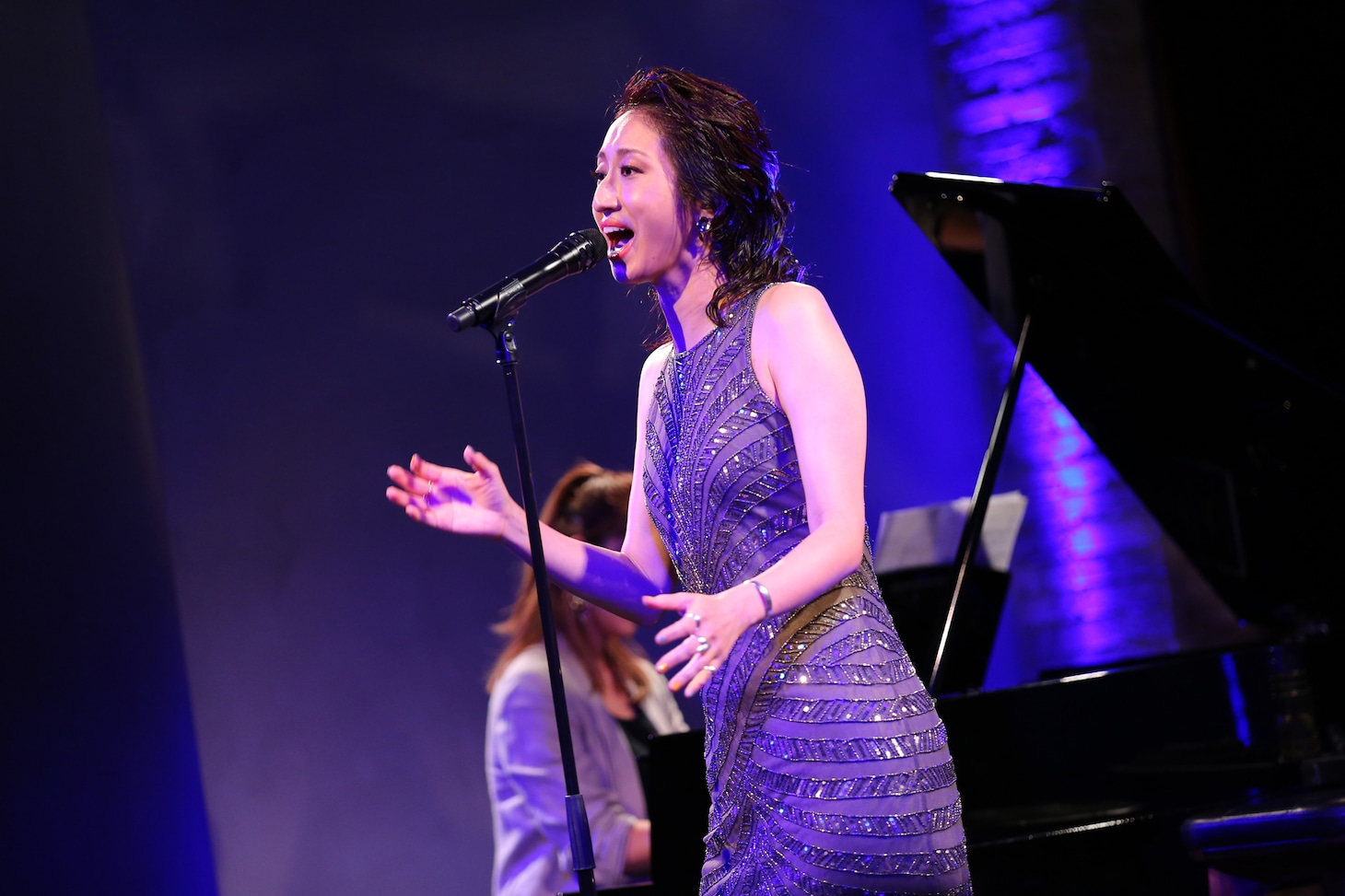 「Ms.OOJA AL『SHINE』release live @LDH kitchen」の様子。（撮影：神谷渚）