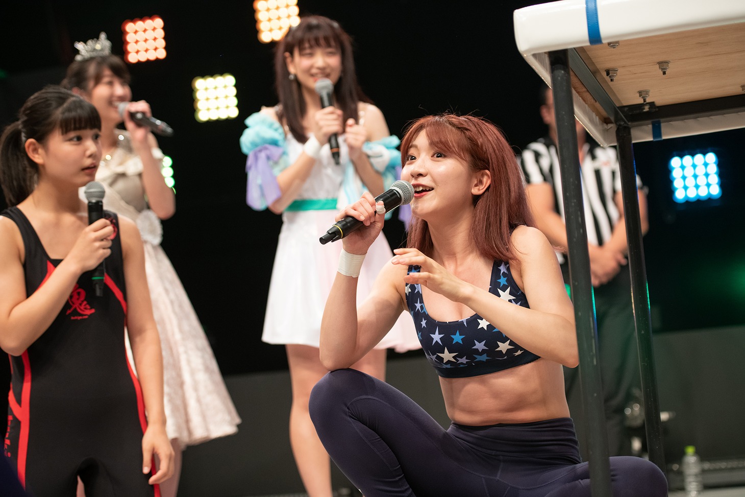 「TIF2019アームレスリング大会 powered by TOWER RECORDS ザ・感謝祭」の一幕。