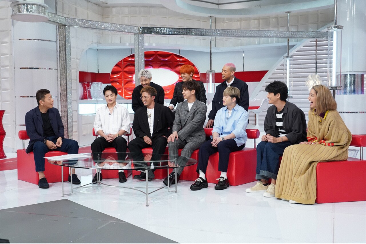 左から上田晋也（くりぃむしちゅー）、GENERATIONS from EXILE TRIBE、藤木直人、森泉。 (c)日本テレビ