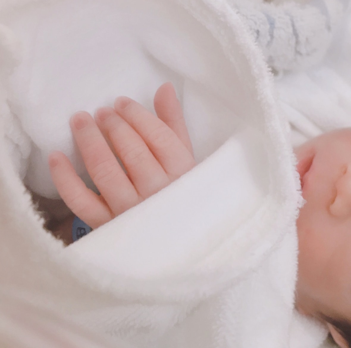 矢口真里が第1子となる男児を出産「とにかく可愛くて愛しい小さな命」