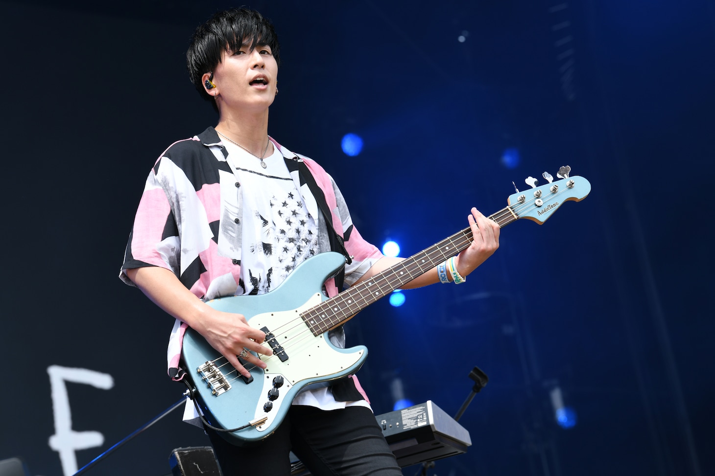 高野清宗（B） （写真提供：ROCK IN JAPAN FESTIVAL 2019）※高野清宗の「高」ははしご高が正式表記。