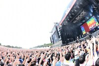 「ROCK IN JAPAN FESTIVAL 2019」Mrs. GREEN APPLEのライブの様子。（写真提供：ROCK IN JAPAN FESTIVAL 2019）