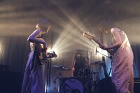 羊文学（撮影：川島悠輝）