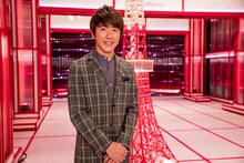 「SONGS OF TOKYO Festival 2019」ホストの村上信五（関ジャニ∞）。（写真提供：NHK）