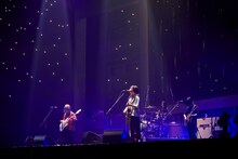 yonige（撮影：太田好治・立脇卓）