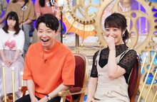 左から星野源、川田裕美。(c)日本テレビ