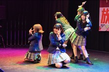 青春高校3年C組放課後公演の様子。 (c)テレビ東京