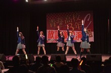 青春高校3年C組放課後公演の様子。 (c)テレビ東京
