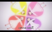 ももいろクローバーZ「おどるポンポコリン」ミュージックビデオのワンシーン。