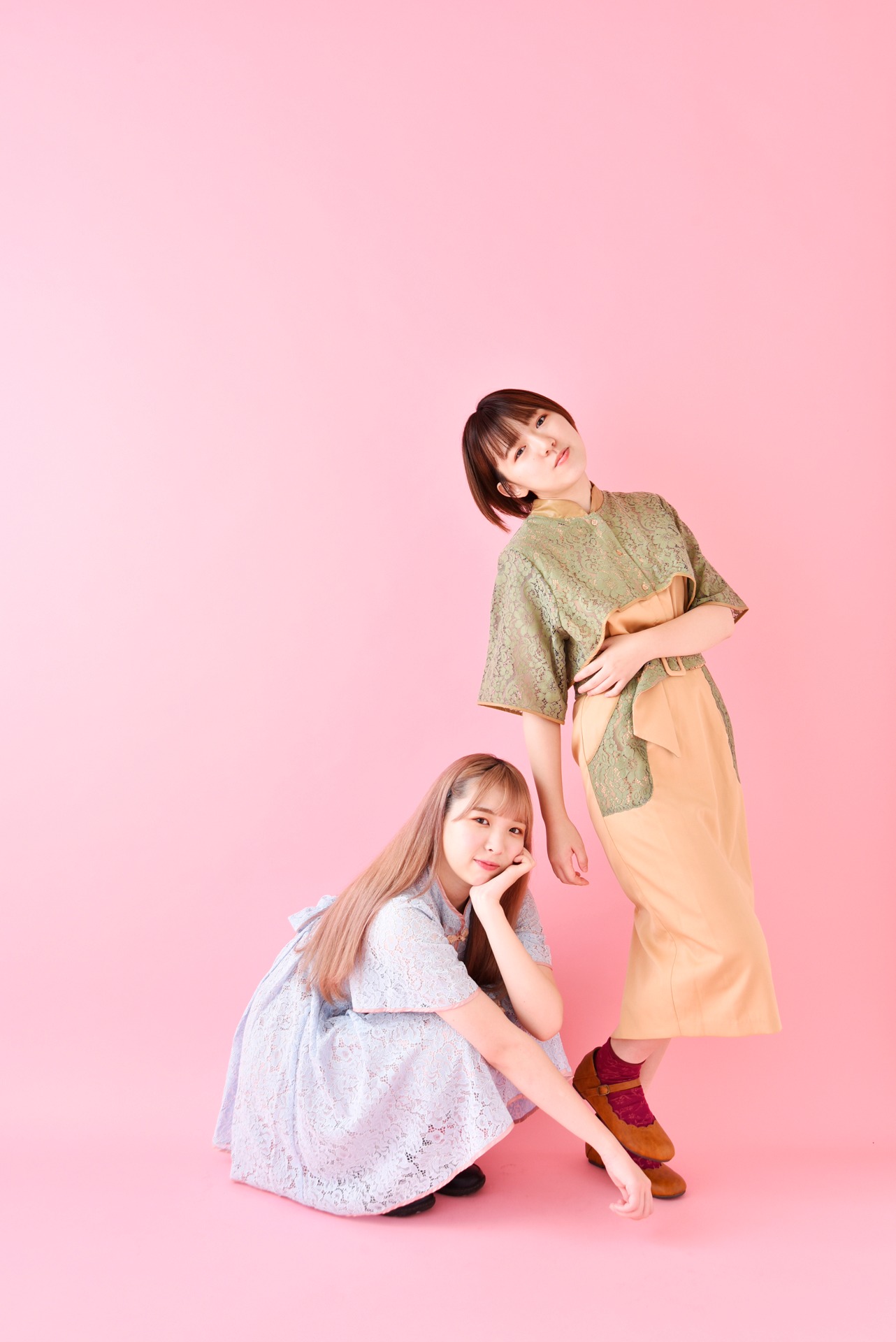 左から寿々木ここね、朝倉みずほ。