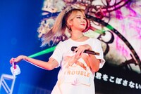 LE（撮影：曽我美芽）