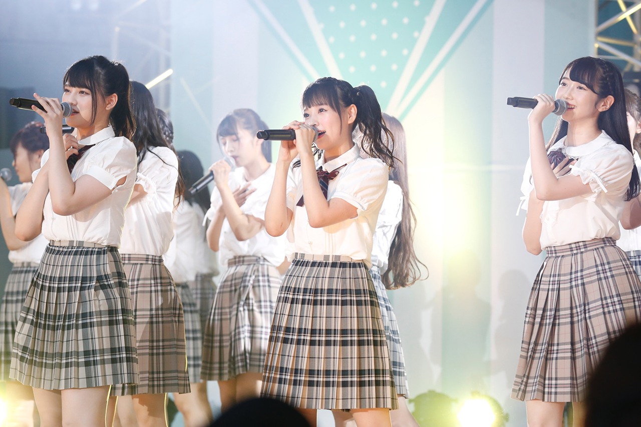 「=LOVE ≠ME スペシャルコンサート『24 girls』」の様子。（写真提供：SACRA MUSIC）