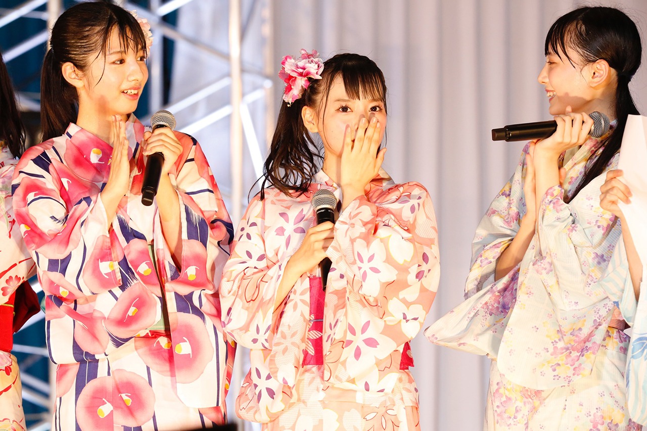 「=LOVE ≠ME スペシャルコンサート『24 girls』」の様子。（写真提供：SACRA MUSIC）