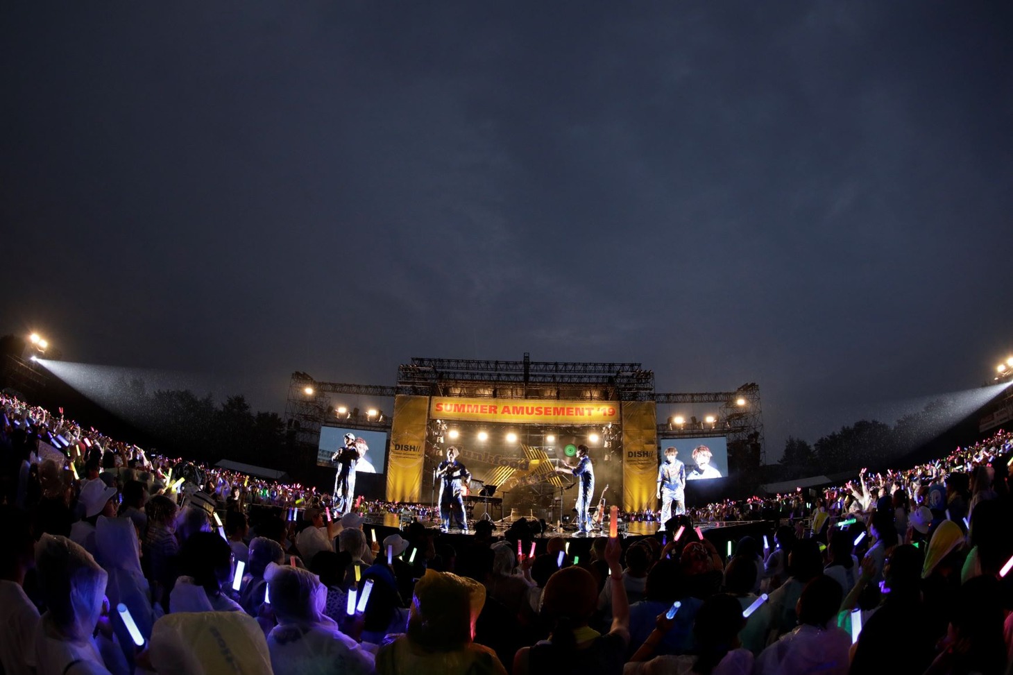 「DISH// SUMMER AMUSEMENT' 19 [Junkfood Attraction]」の様子。