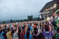 私立恵比寿中学「エビ中 夏のファミリー遠足 略してファミえん 令和元年 in 山中湖」の様子。