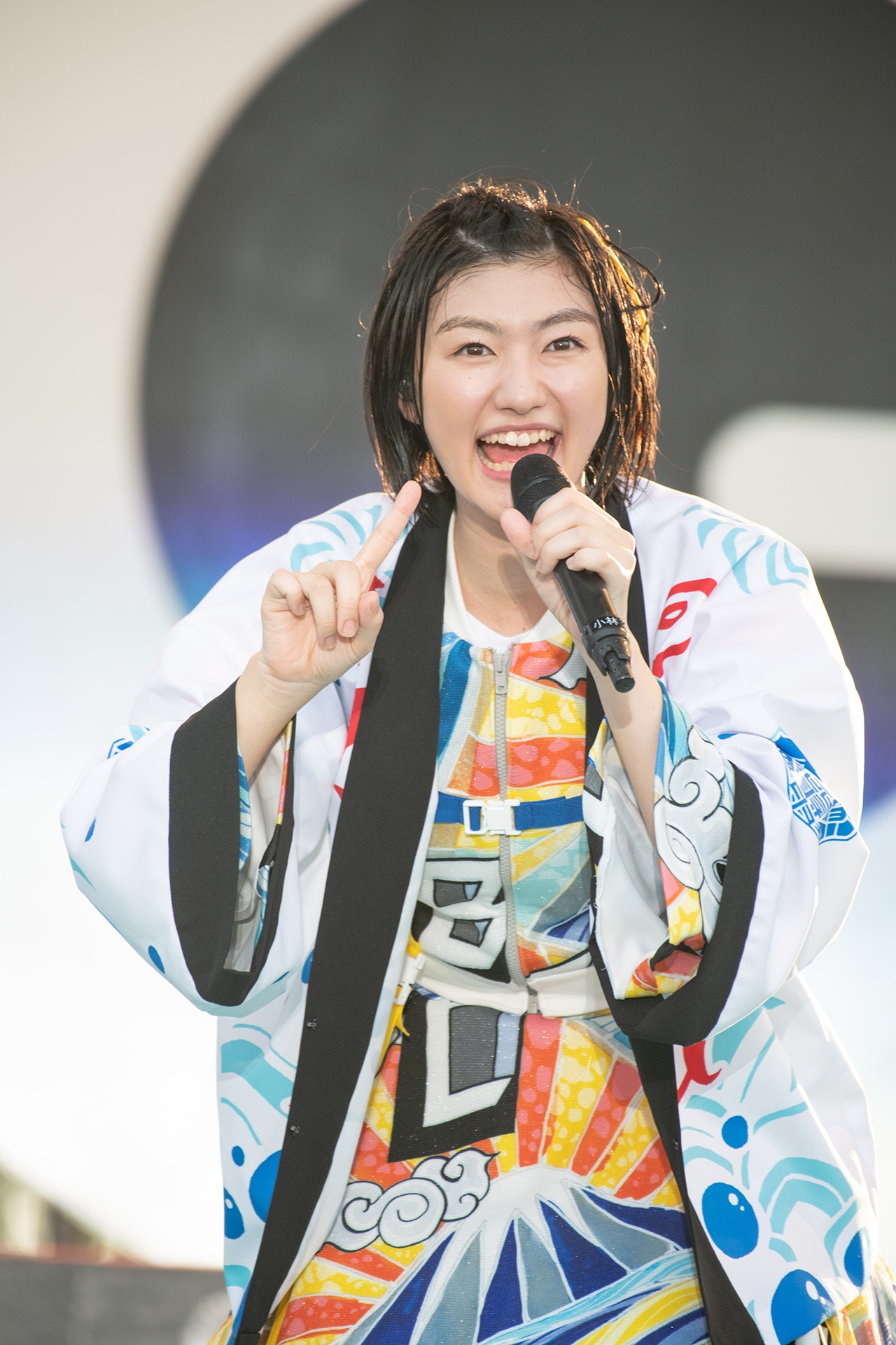 小林歌穂