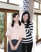 竹内まりや（右）と広末涼子（左）。