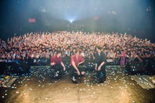 「AQUARIUS×[ALEXANDROS] Summer special event」の様子。（撮影：河本悠貴）