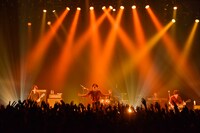 [ALEXANDROS]（撮影：河本悠貴）