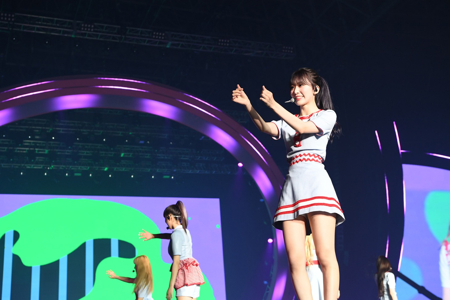 IZ*ONE (c)OFF THE RECORD