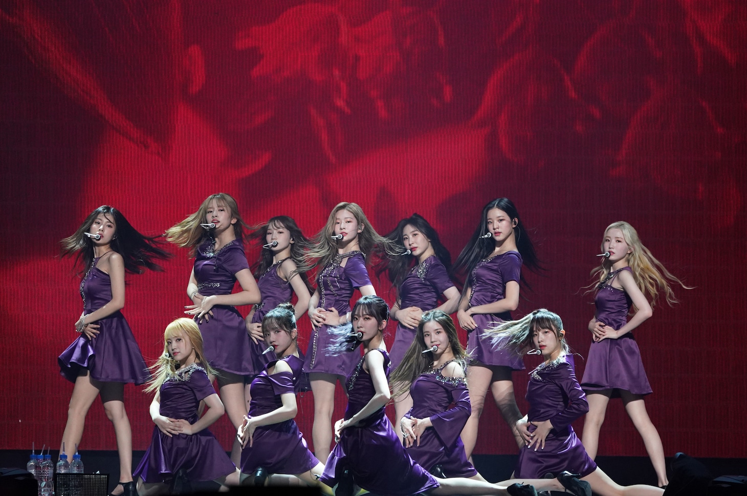 IZ*ONE (c)OFF THE RECORD