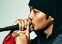 アトムを演じる野村周平。(c)2019 映画「WALKING MAN」製作委員会