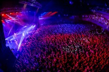 「MY FIRST STORY TOUR 2019」東京・Zepp Tokyo公演の様子。（Photo by TAKASHI KONUMA）