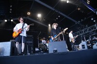 LOW IQ 01 & THE RHYTHM MAKERS