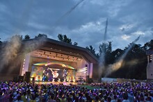 たこやきレインボー「オオサカアイドルフェスティバル2019」の様子。