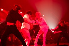 スカイピース「 Enjoy Summer Fest Buddy～まつり～」神奈川・神奈川県民ホール 大ホールの様子。